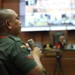 Ngaku Ditembak Duluan saat Digerebek, Kopda Bazarsah “Kehabisan Langkah” di Hadapan Hakim 6874bee9df260