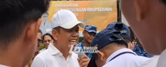 Mulai 14 Juli, Siswa di Jawa Barat Masuk Sekolah Jam 6.30 Pagi: Kadisdik Sebut Bisa Dikecualikan Jika Ada Kendala 1 Screenshot 2025 07 09 174320