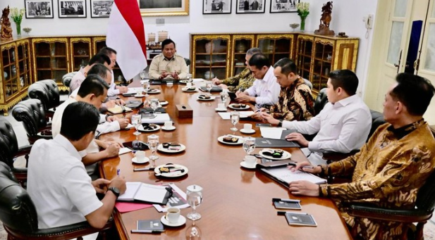 Rapat Tengah Malam di Istana: Presiden Prabowo Perintahkan Penindakan Tegas Pelanggaran Standar Beras 1 Screenshot 2025 07 31 131515