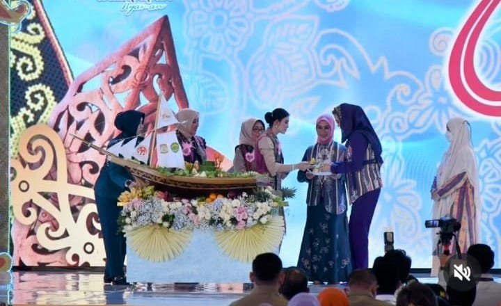 Perayaan 45 Tahun Dekranas Dorong UMKM Lokal Jadi Kekuatan Ekonomi Nasional 1 WhatsApp Image 2025 07 10 at 12.48.23 1a61e708