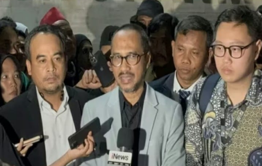 Abraham Samad Diperiksa Polda Metro Jaya Terkait Kasus Ijazah Presiden Jokowi, Sebut Ada Upaya Kriminalisasi 1 Screenshot 2025 08 14 112806