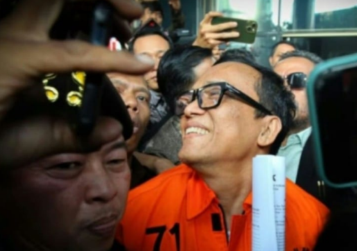 Presiden Prabowo Pecat Wamenaker Immanuel Ebenezer Usai Ditetapkan Sebagai Tersangka oleh KPK 1 Screenshot 2025 08 23 101618