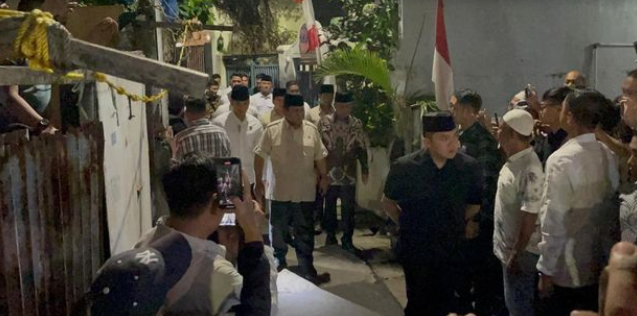 Presiden Prabowo Datangi Rumah Duka Affan Kurniawan, Korban Rantis Brimob: Sampaikan Belasungkawa dan Minta Pelaku Dihukum Tegas 1 Screenshot 2025 08 30 085654