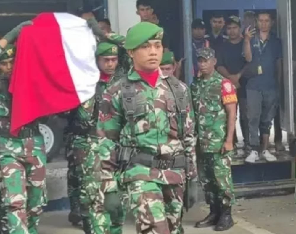 Duka TNI AD Prada Lucky Namo Meninggal Diduga Akibat Penganiayaan Senior, 24 Orang Diperiksa 1 WhatsApp Image 2025 08 09 at 07.52.02 99c09669