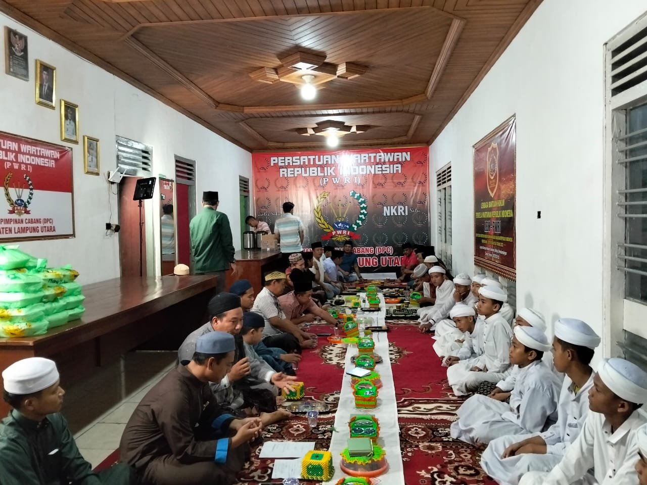 DPC PWRI Lampura Gelar Syukuran Kantor Baru 1 WhatsApp Image 2025 08 12 at 07.15.08 f6af7fe4