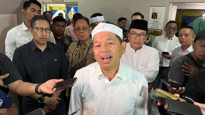 Dedi Mulyadi Instruksikan Penghapusan Tunggakan PBB: "Kalau Tak Diikuti, Biar Masyarakat yang Menilai" 1 WhatsApp Image 2025 08 16 at 22.53.45 9b4bc60a