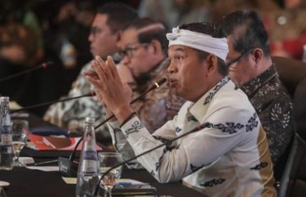 Serikat Pekerja Pariwisata Jabar Ancam Ajukan Pemakzulan Gubernur Dedi Mulyadi atas Larangan Study Tour 1 WhatsApp Image 2025 08 26 at 11.21.06 404dcd35