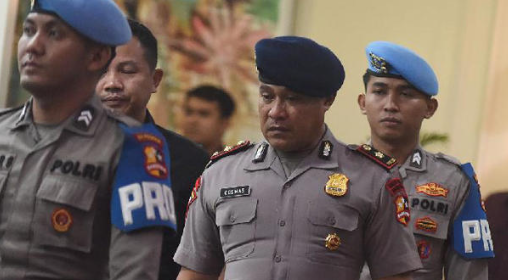 Tangis Kompol Cosmas Usai Dipecat: “Sesungguhnya Saya Hanya Laksanakan Tugas” 1 Screenshot 2025 09 04 084538