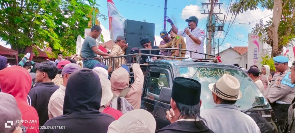 FKKB Gelar Demonstrasi di Arjasa, Tolak PT KEI dan SKK Migas dari Bumi Kangean 2 WhatsApp Image 2025 09 01 at 13.50.09 69f18e07