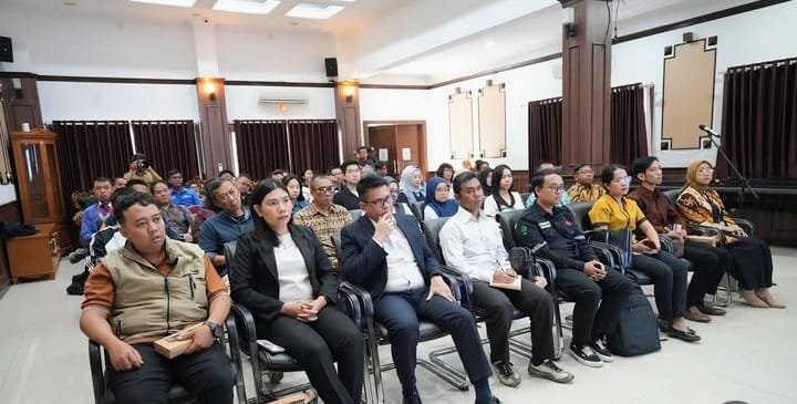 Pembangunan Harus Sejalan dengan Pelestarian Lingkungan, Wakil Wali Kota Sukabumi Tegaskan Komitmen 2 WhatsApp Image 2025 09 08 at 15.19.29 3339a087