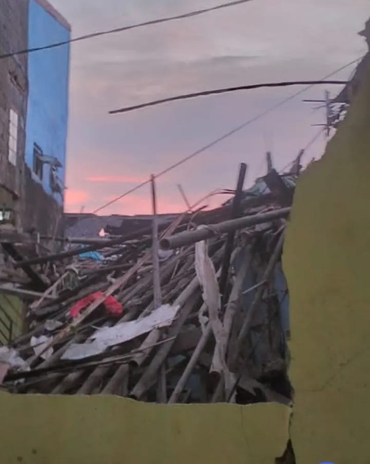 Ledakan Dahsyat Guncang Pamulang, Tiga Rumah Hancur dan Tujuh Warga Luka-Luka 1 WhatsApp Image 2025 09 12 at 13.35.58 064e8f04