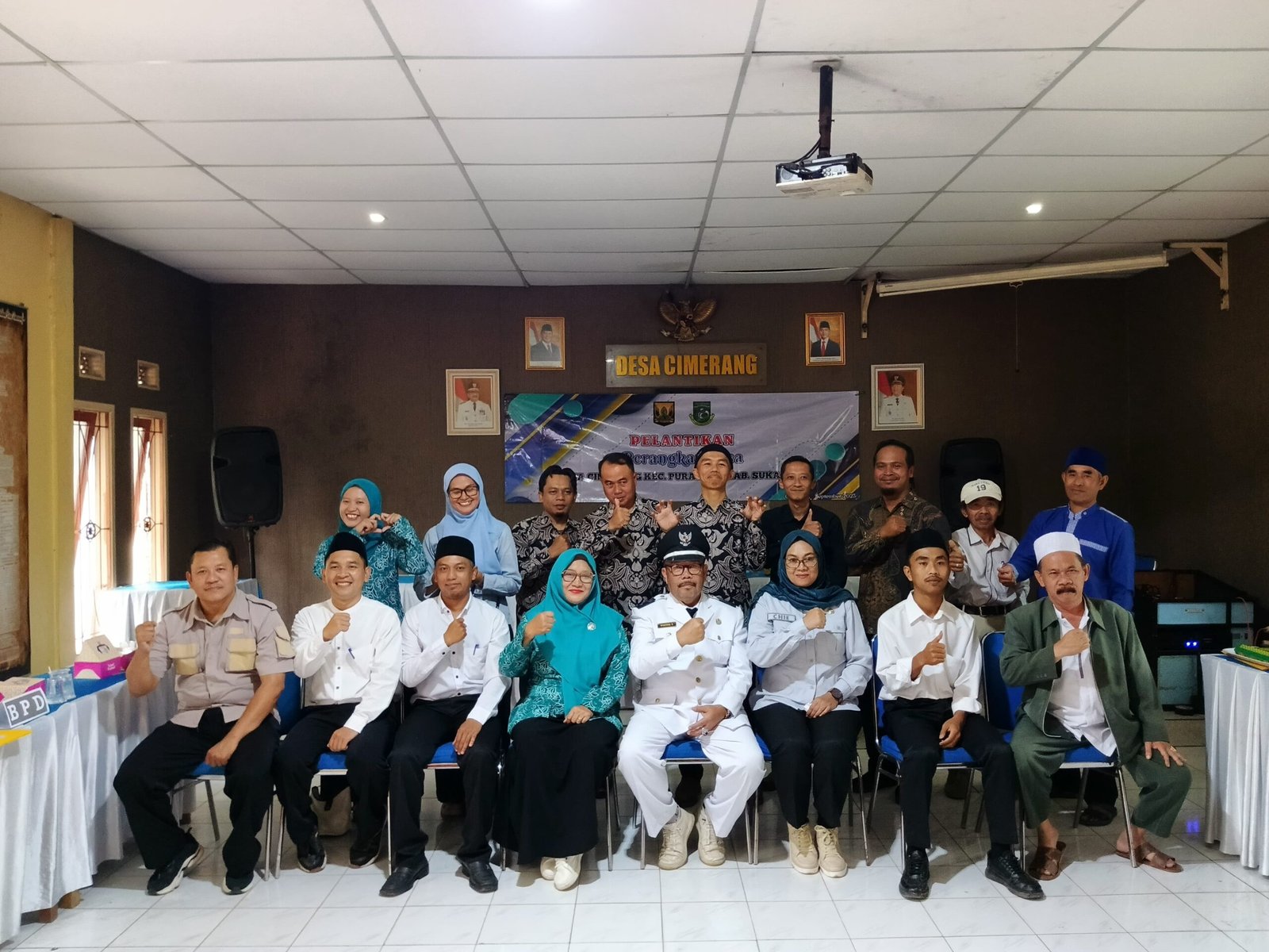 Tiga Perangkat Desa Baru Resmi Dilantik di Desa Cimerang Purabaya Sukabumi. 1 WhatsApp Image 2025 10 01 at 11.45.36 087c6732 scaled