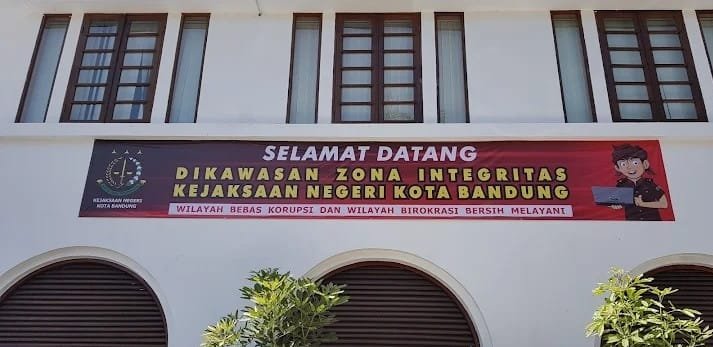 Ketua NasDem Kota Bandung, Rendiana Awangga, Diperiksa Kejari Terkait Dugaan Korupsi di Lingkungan Pemkot Bandung 1 WhatsApp Image 2025 11 04 at 15.34.33