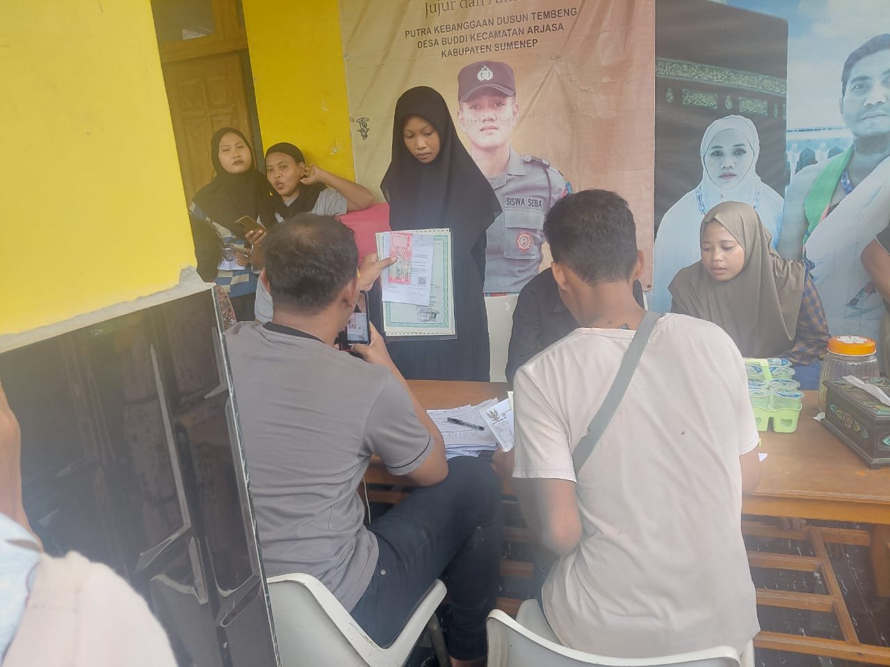 Penyaluran BLTS KESRA 2025 Desa Buddi di Duga Ada Pemotongan Oleh Istri Kades dan Oknom Perangkat Desa. 1 WhatsApp Image 2025 12 02 at 20.36.56