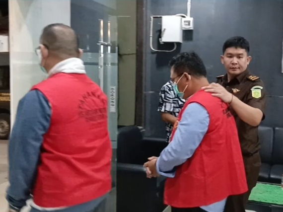 Eks Kadis Perkim Taput dan Rekanan Jadi Tersangka Korupsi Proyek LPJU Dana PEN 1 Screenshot 2026 02 06 211604