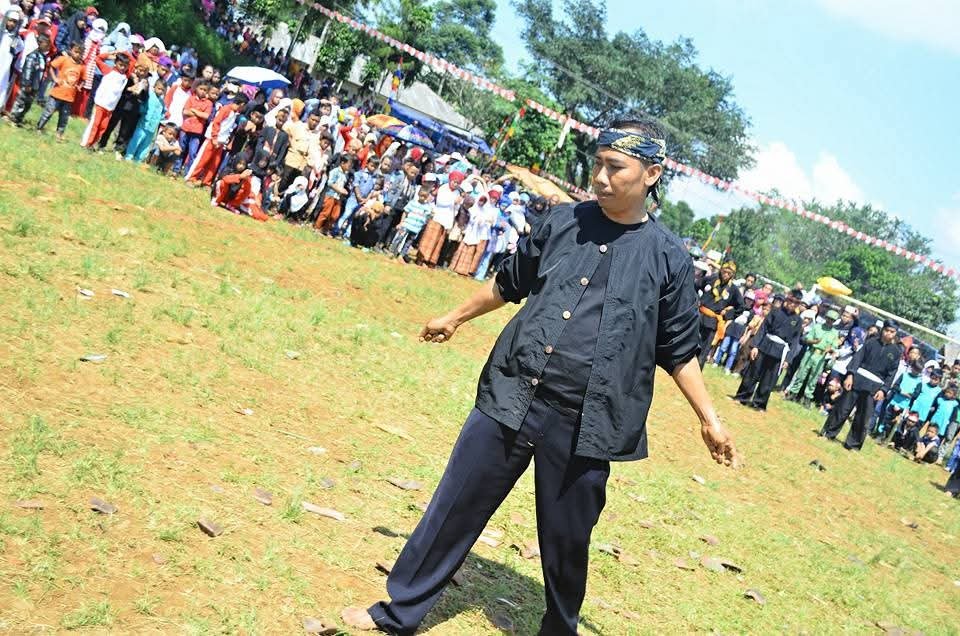 50 Tahun Mengabdi, SMK PGRI Palabuhanratu Bangkitkan Marwah Sekolah Legendaris Lewat Seni dan Budaya Sunda 3 WhatsApp Image 2026 02 02 at 14.48.16