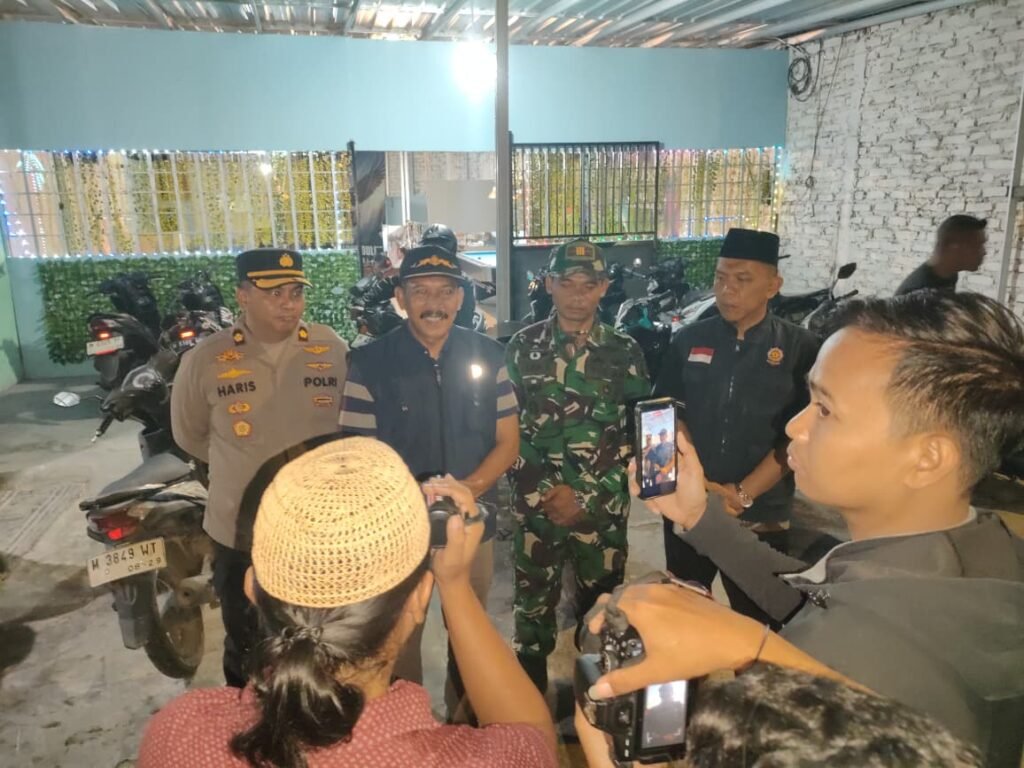 Patroli Skala Besar di Bulan Ramadhan, Aparat Gabungan Pastikan Situasi Sumenep Aman dan Kondusif 2 WhatsApp Image 2026 02 20 at 12.59.49