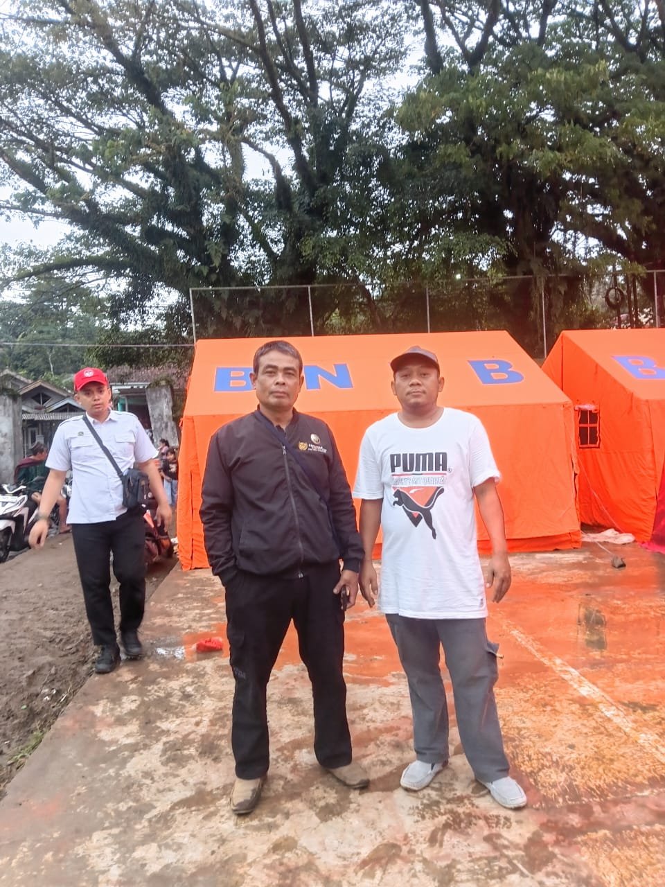 SPPG Bantargadung 2 Yayasan Alam Hayati Jumantara Sumbangkan Makanan Sehat Gratis bagi Warga Terdampak Bencana 5 WhatsApp Image 2026 03 03 at 17.52.02