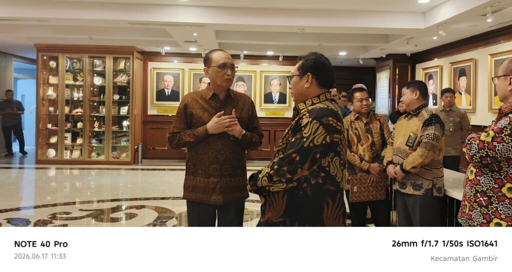 Gunakan Standar Internasional, SMSI Siap Latih Mediator Daerah 3 WhatsApp Image 2026 06 18 at 11.34.36