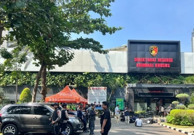 Pengamanan Polda Metro Jaya Diperketat Pasca penggeledahan Kasus Dugaan Korupsi, Polisi Belum Beri Penjelasan Resmi 5 WhatsApp Image 2026 07 09 at 9.05.39 PM