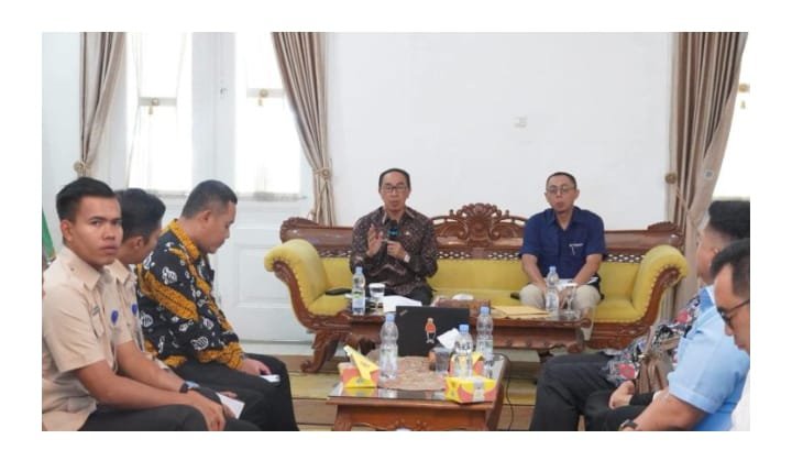 Perluas Cakupan JKN, Sekda Minta Relawan SPPG Menjadi Peserta BPJS Kesehatan 3 WhatsApp Image 2026 07 16 at 12.32.10