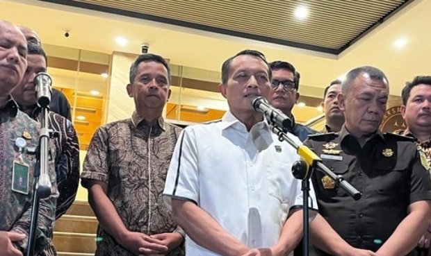 Kejagung Titipkan Ferry Hongkiriwang ke LPSK, Dalami Peran Saksi dalam Kasus TPPU Febrie Adriansyah 1 WhatsApp Image 2026 07 31 at 3.17.29 PM