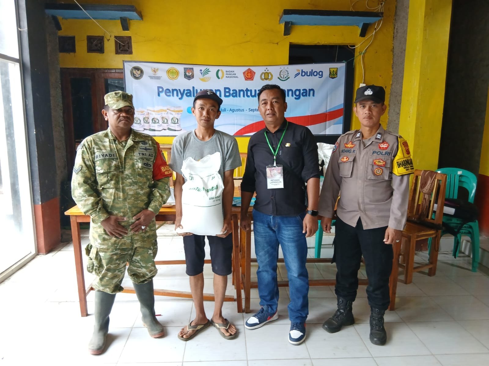 JWI : Minta Dugaan2 terkait Penyaluran Bantuan Beras Desa Sirnasari Tidak Digeneralisasi, Fakta dan Kondisi Geografis Harus Dibuka Secara Utuh 2 WhatsApp Image 2026 09 23 at 8.23.46 AMg