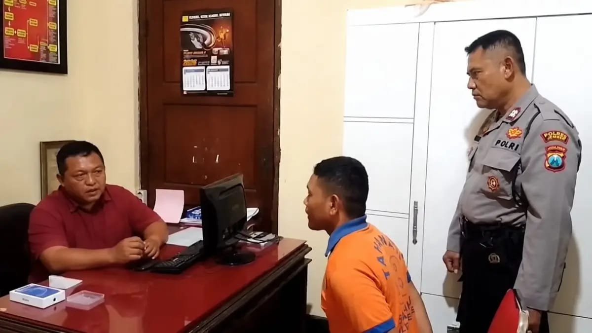 Ngaku Anggota Brimob Bisa Urus SIM, Pemuda di Kencong Jember, Bawa Kabur HP Mahasiswa 1 WhatsApp Image 2026 09 28 at 16.05.18